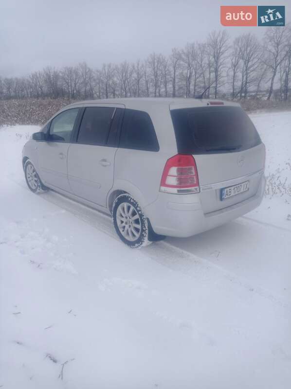 Opel Zafira 2008