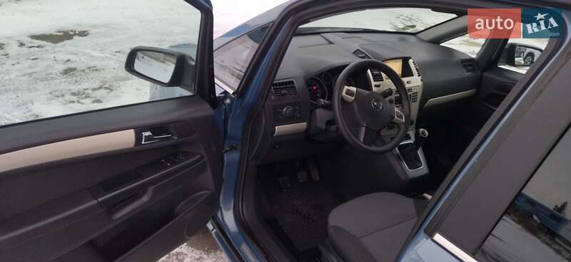 Opel Zafira 2008