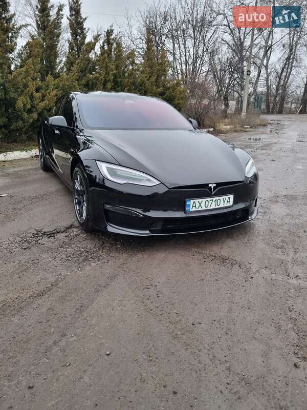 Tesla-1