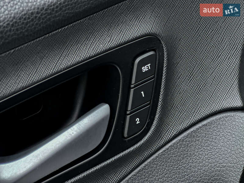 Hyundai Santa FE 2015