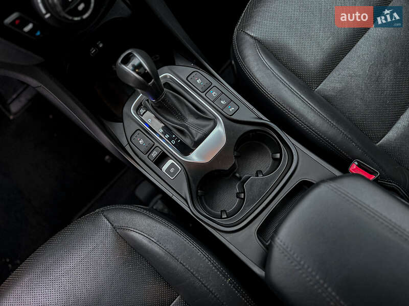 Hyundai Santa FE 2015