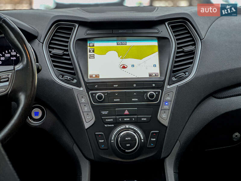 Hyundai Santa FE 2015