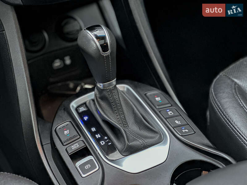 Hyundai Santa FE 2015