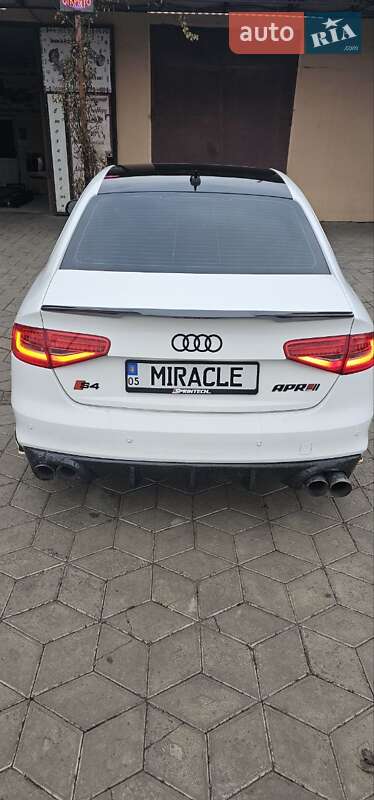 Audi A4 2015