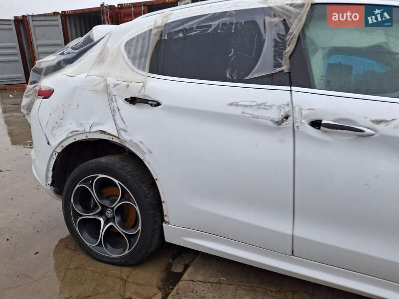 Alfa Romeo Stelvio 2020