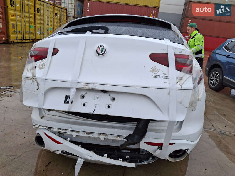 Alfa Romeo Stelvio 2020