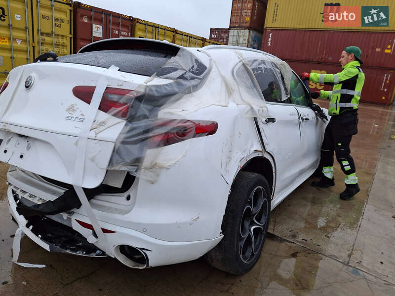 Alfa Romeo Stelvio 2020