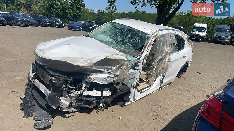 Alfa Romeo Stelvio 2020