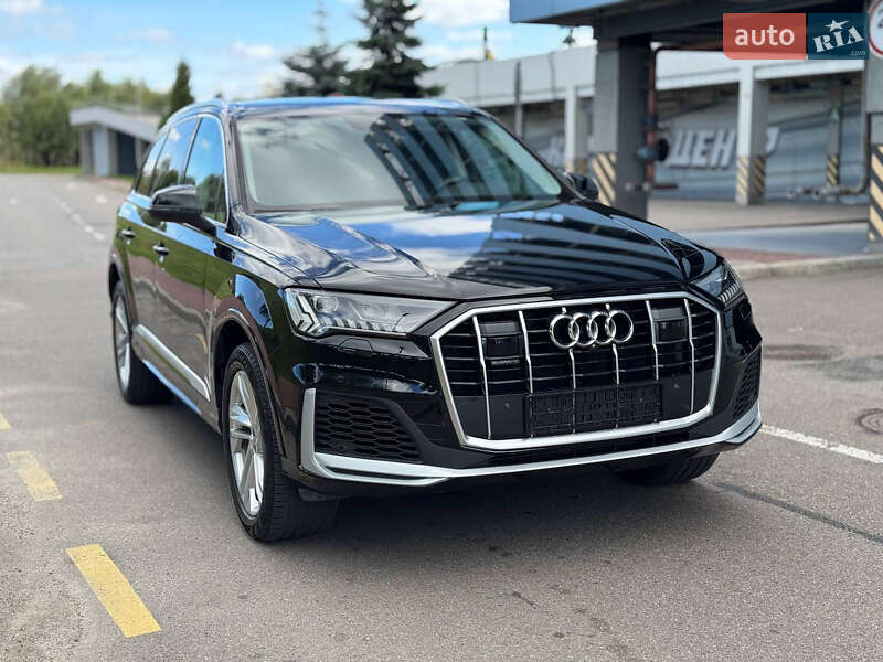 Audi-24