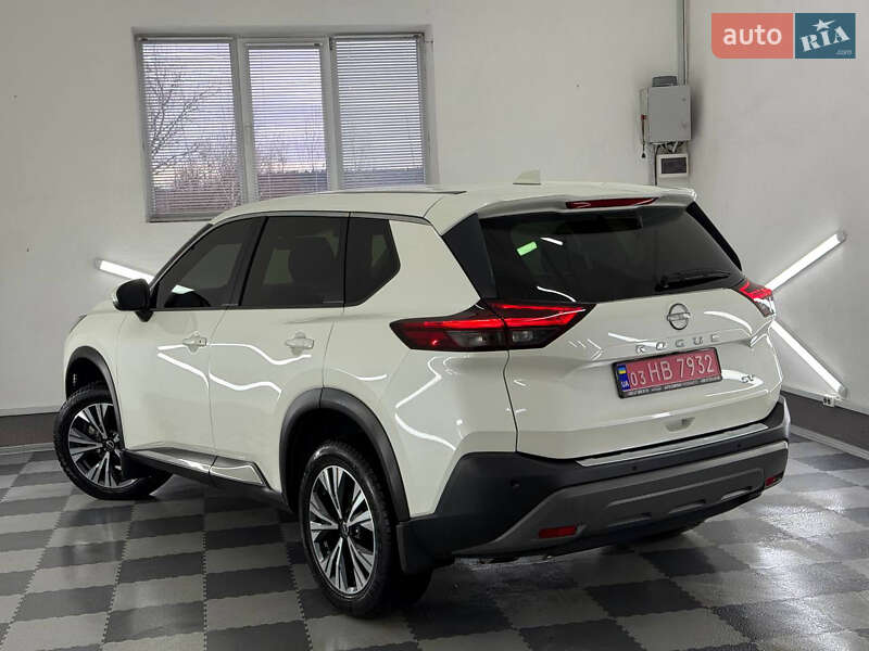 Nissan Rogue 2023