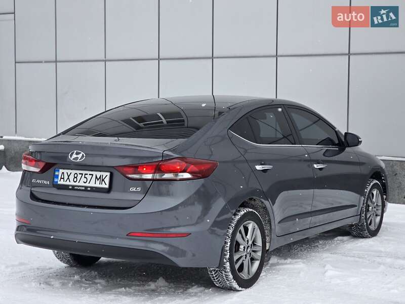 Hyundai-54