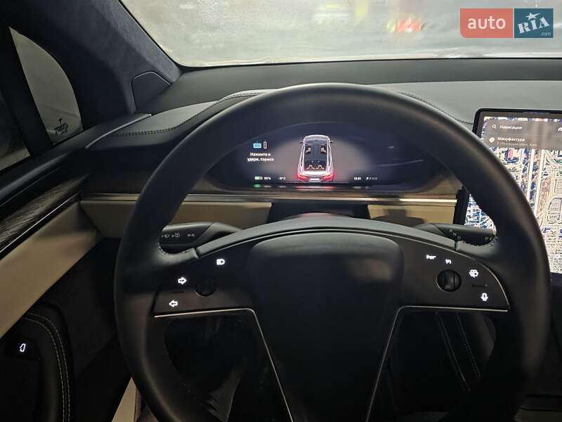 Tesla Model X 2022