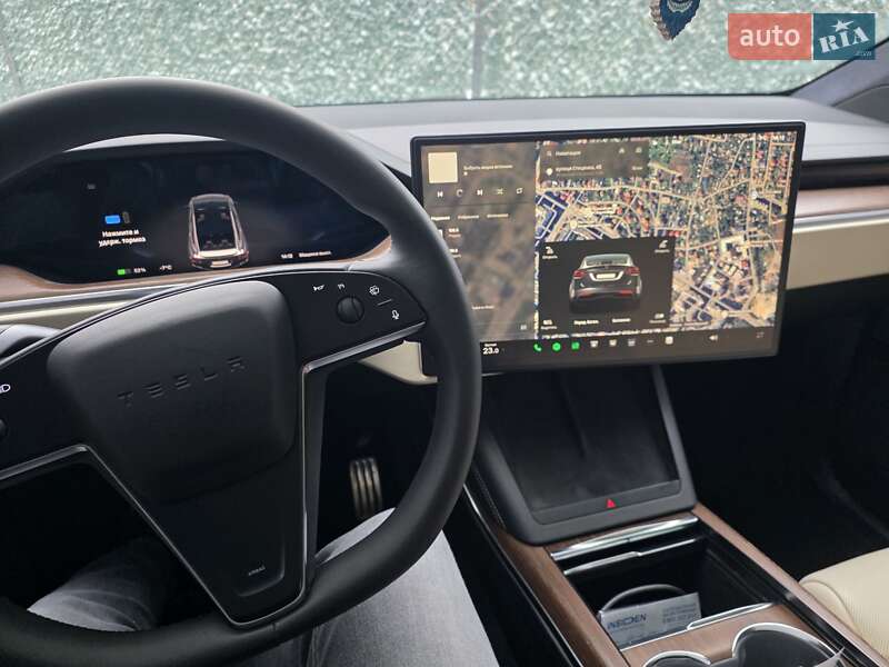 Tesla Model X 2022