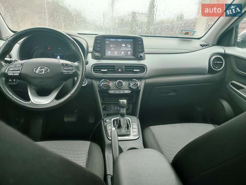 Hyundai-16
