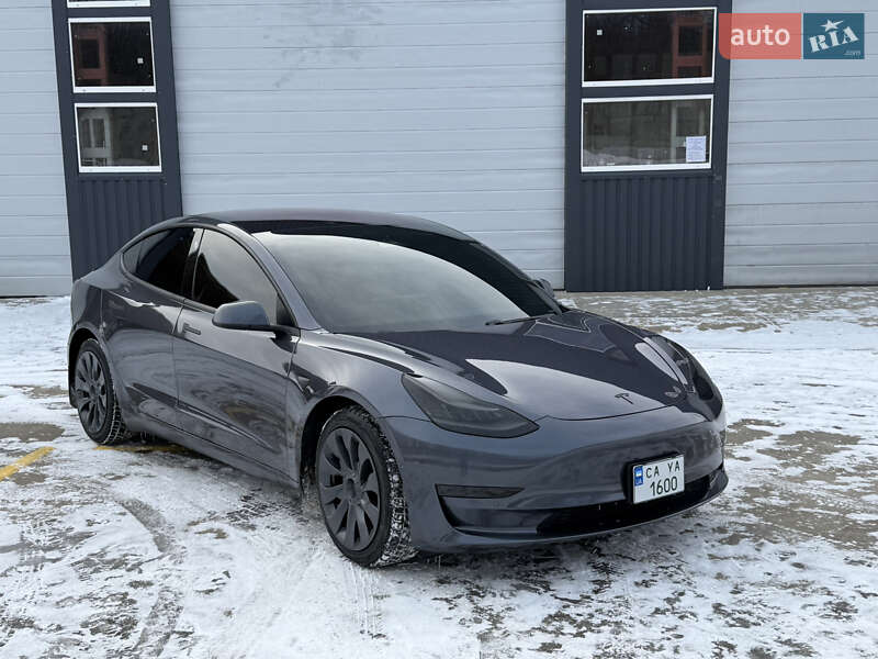 Tesla-5