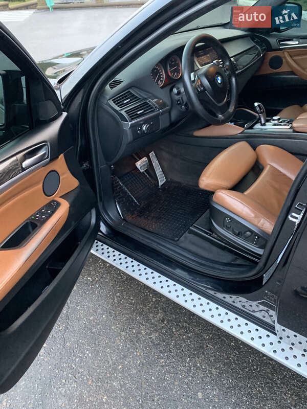 BMW-12