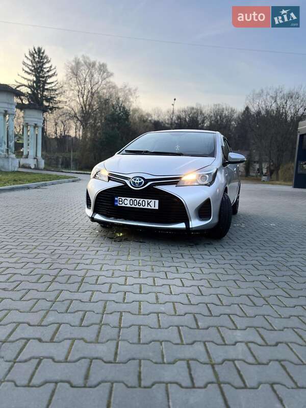 Toyota Yaris 2014
