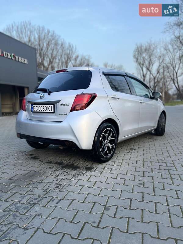 Toyota Yaris 2014