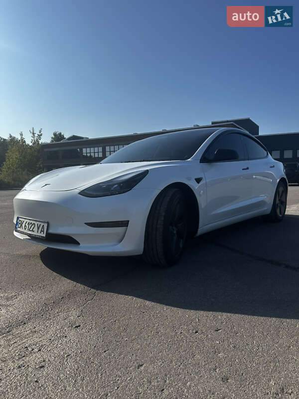 Tesla-1