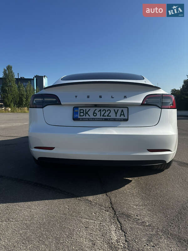 Tesla-6