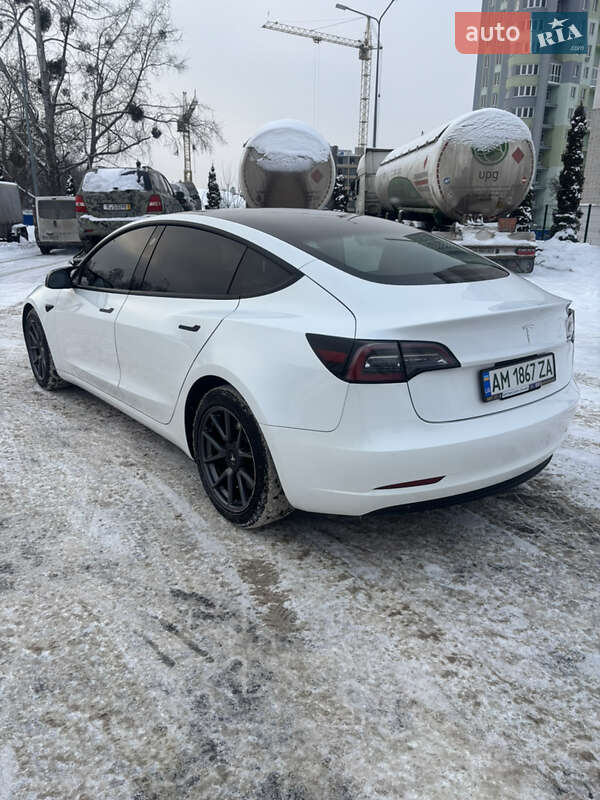 Tesla-7