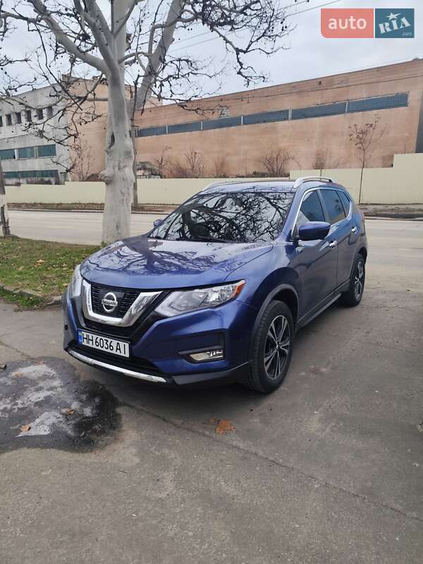 Nissan-4