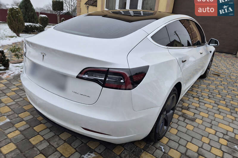 Tesla-6