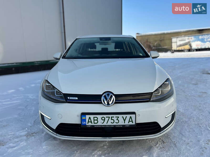 Volkswagen e-Golf 2014