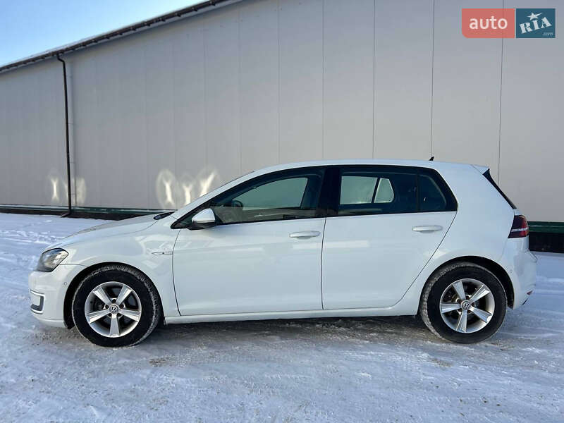 Volkswagen e-Golf 2014