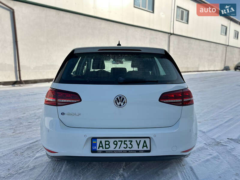 Volkswagen e-Golf 2014