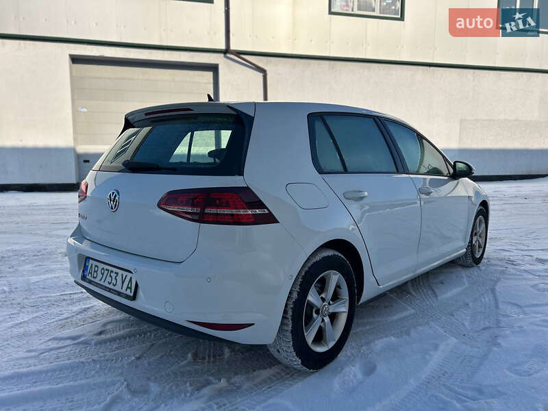 Volkswagen e-Golf 2014