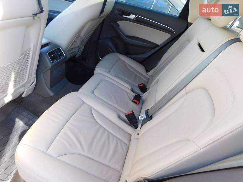 Audi-5