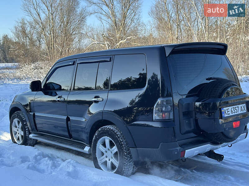 Mitsubishi Pajero 2008