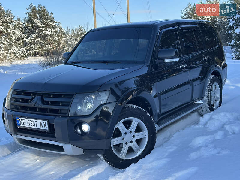 Mitsubishi Pajero 2008