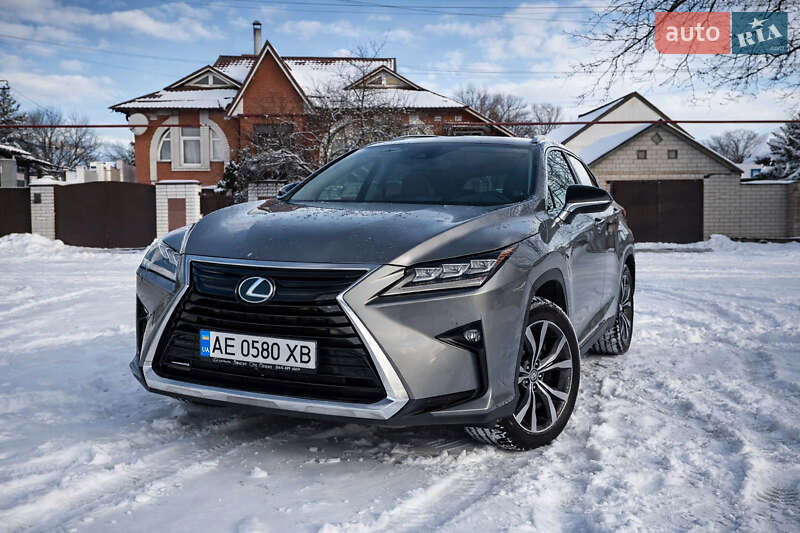 Lexus-1