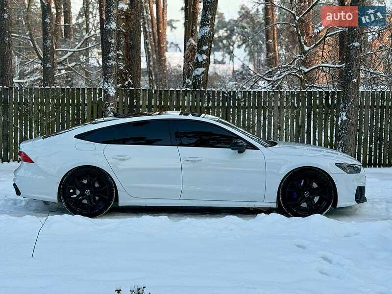 Audi-58