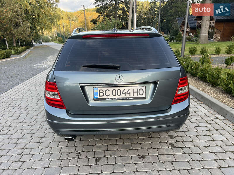 Mercedes-Benz C-Class 2012