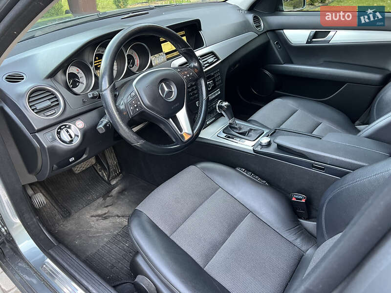 Mercedes-Benz C-Class 2012