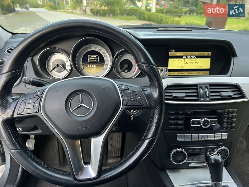 Mercedes-Benz C-Class 2012