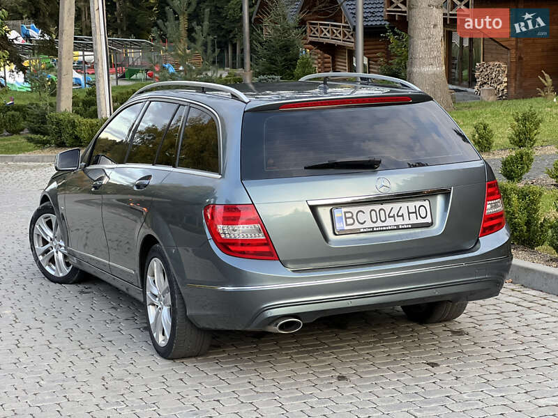 Mercedes-Benz C-Class 2012