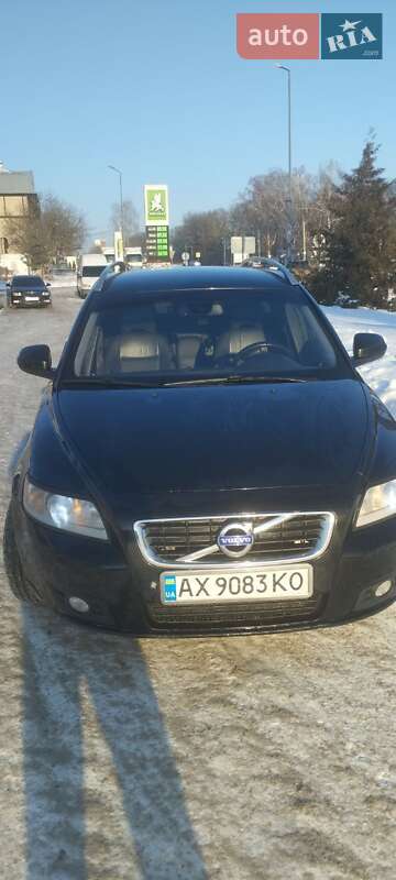 Volvo V50 2011