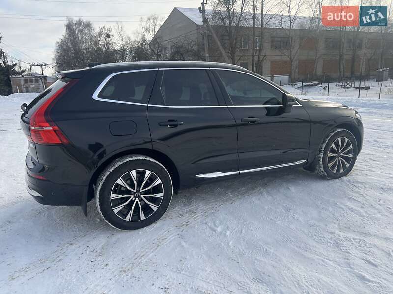 Volvo XC60 2022