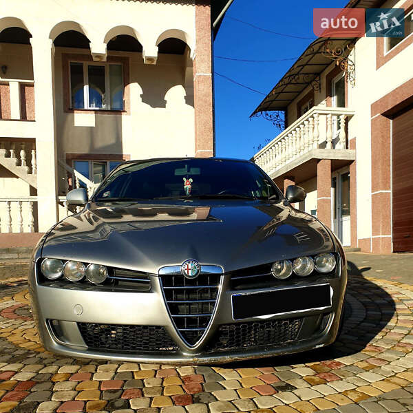 Alfa Romeo 159 2011