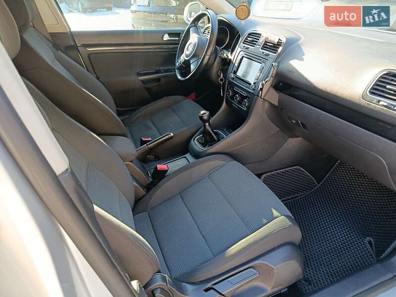 Volkswagen Golf 2011