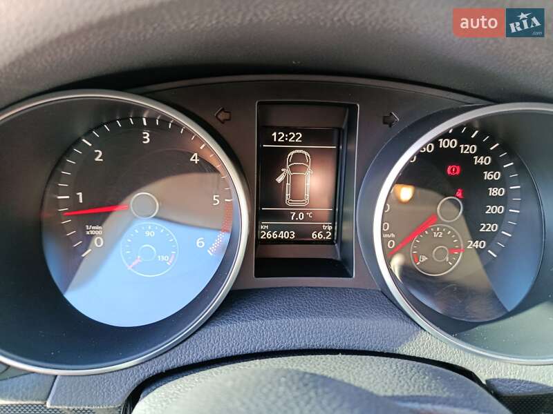 Volkswagen Golf 2011