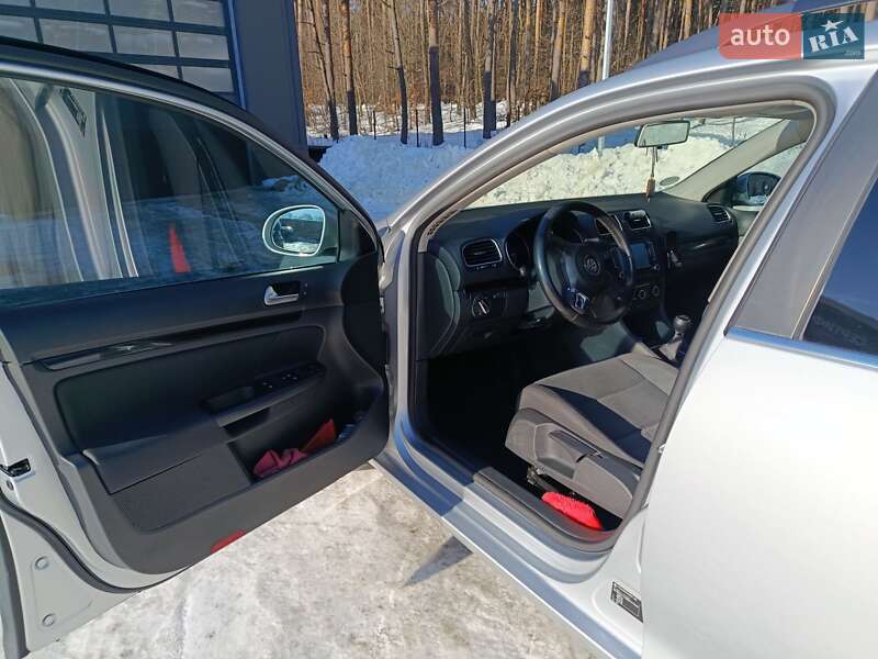 Volkswagen Golf 2011