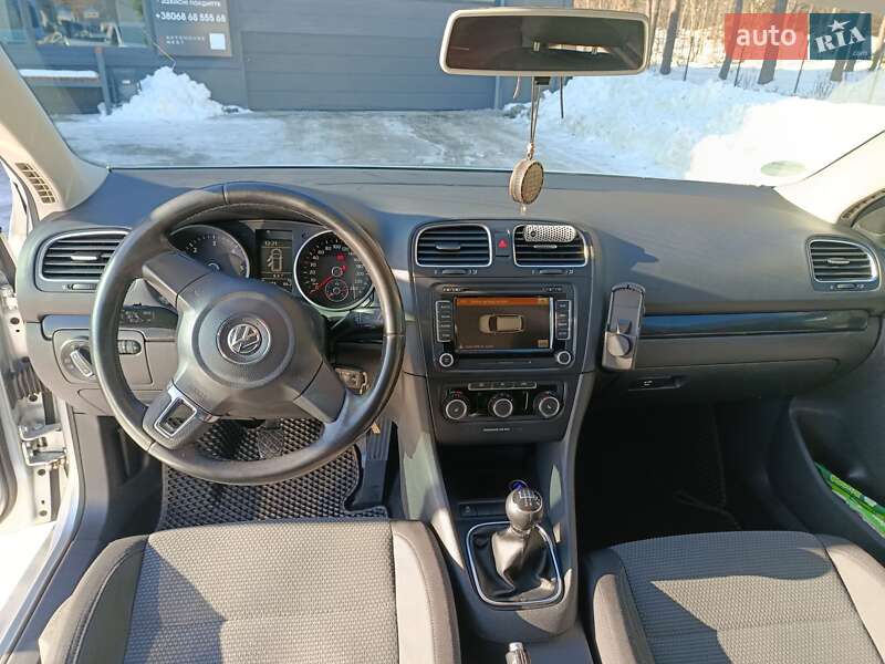 Volkswagen Golf 2011