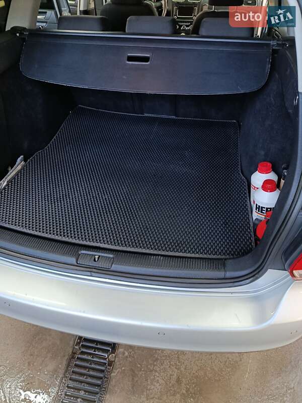 Volkswagen Golf 2011