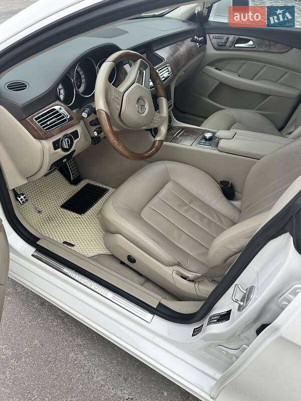 Mercedes-Benz CLS-Class 2013