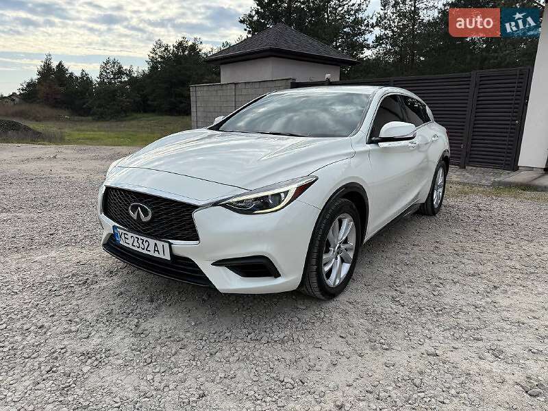 Infiniti QX30 2018